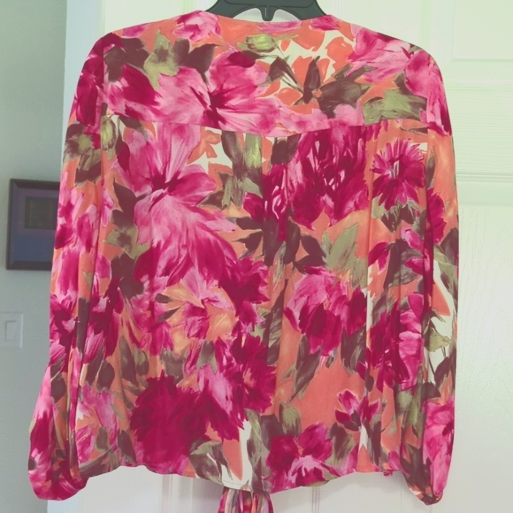 NWT Karen Kane Floral Pretty In Pink V-Neckline,Blouson Sleeves Top Large Petite - Picture 6 of 8